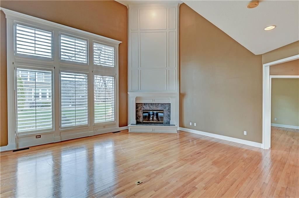 14557 Windsor Street — photo 13