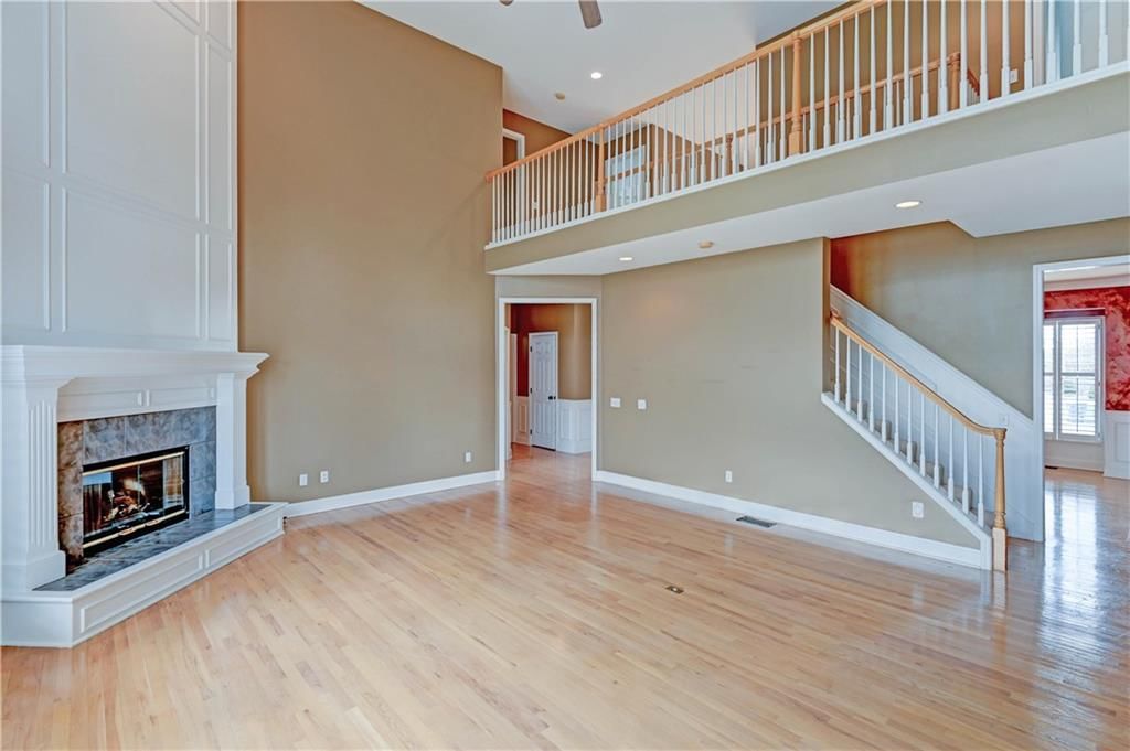 14557 Windsor Street — photo 14