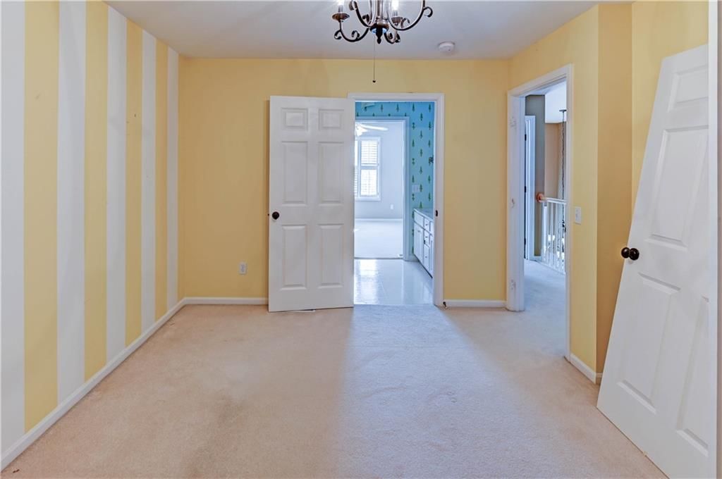 14557 Windsor Street — photo 34