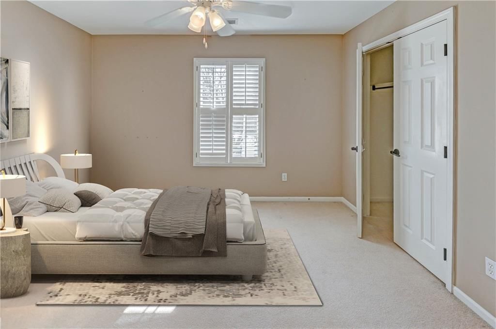 14557 Windsor Street — photo 36