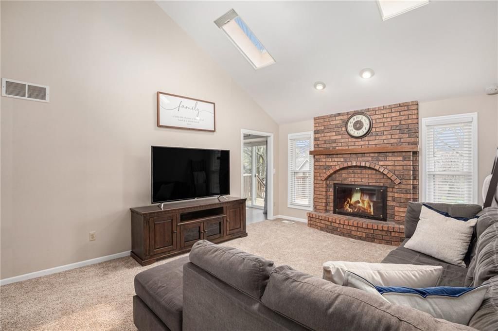 8700 NW Shannon Avenue — photo 7