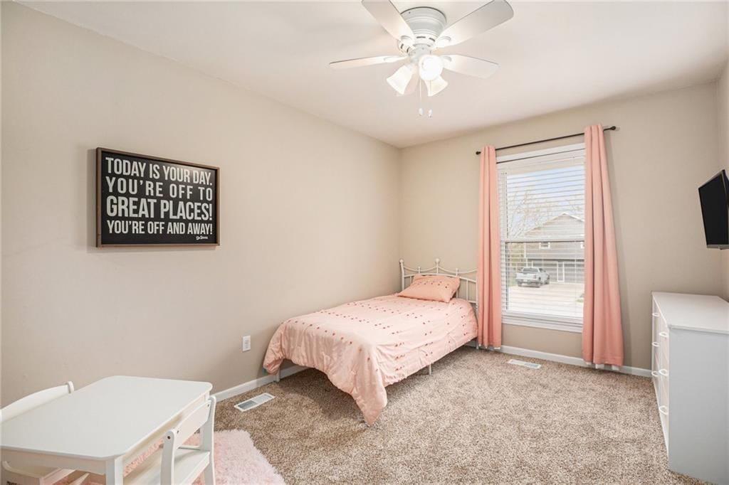 8700 NW Shannon Avenue — photo 17