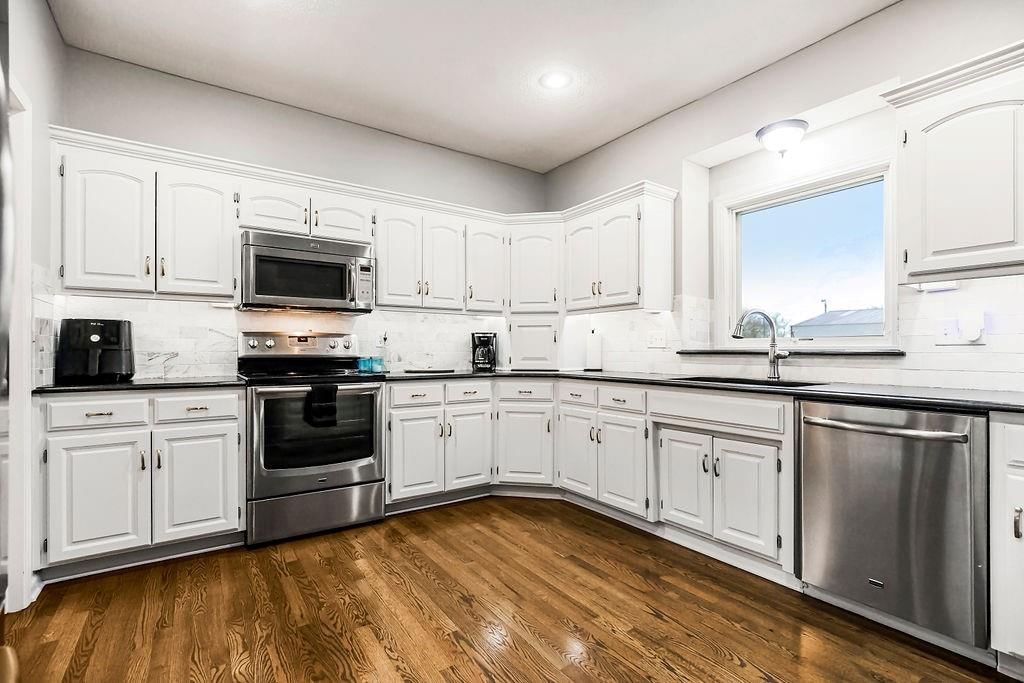 7840 W 274th Street — photo 15