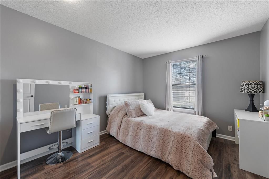 8668 N Hull Avenue — photo 28