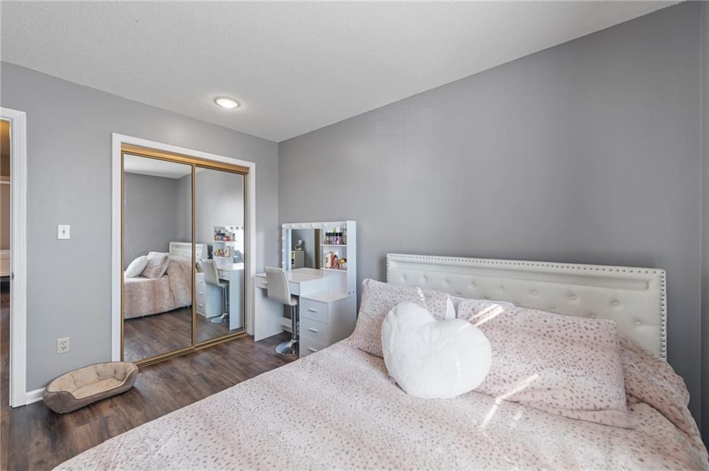 8668 N Hull Avenue — photo 29