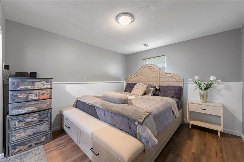8668 N Hull Avenue — photo 40