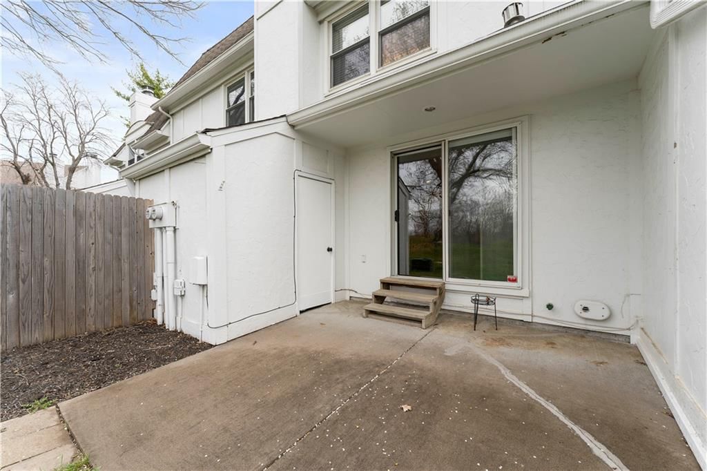 10558 FOSTER Street — photo 30