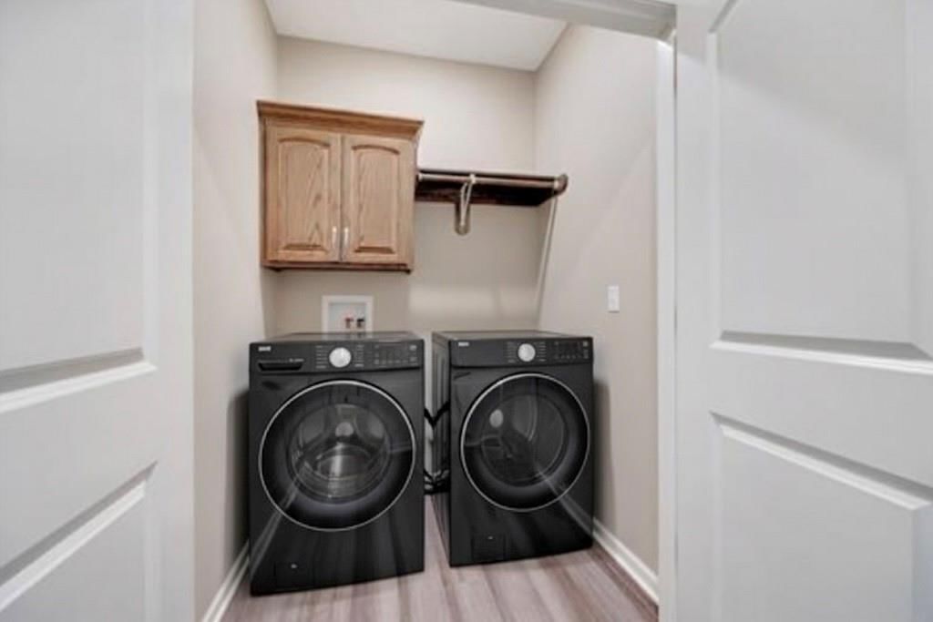 413 NE Poplar Court — photo 16