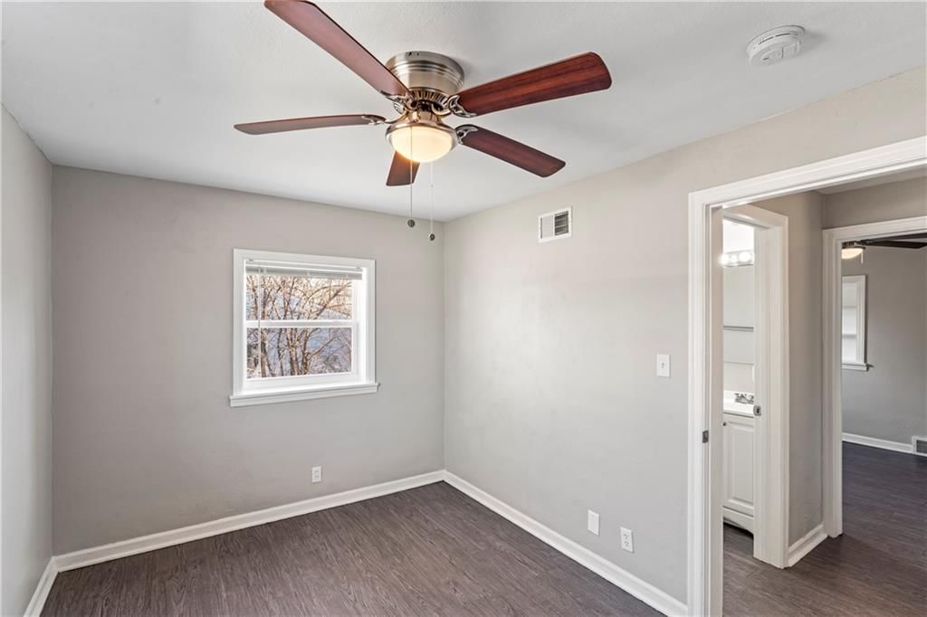 8001 E 102nd Street — photo 15