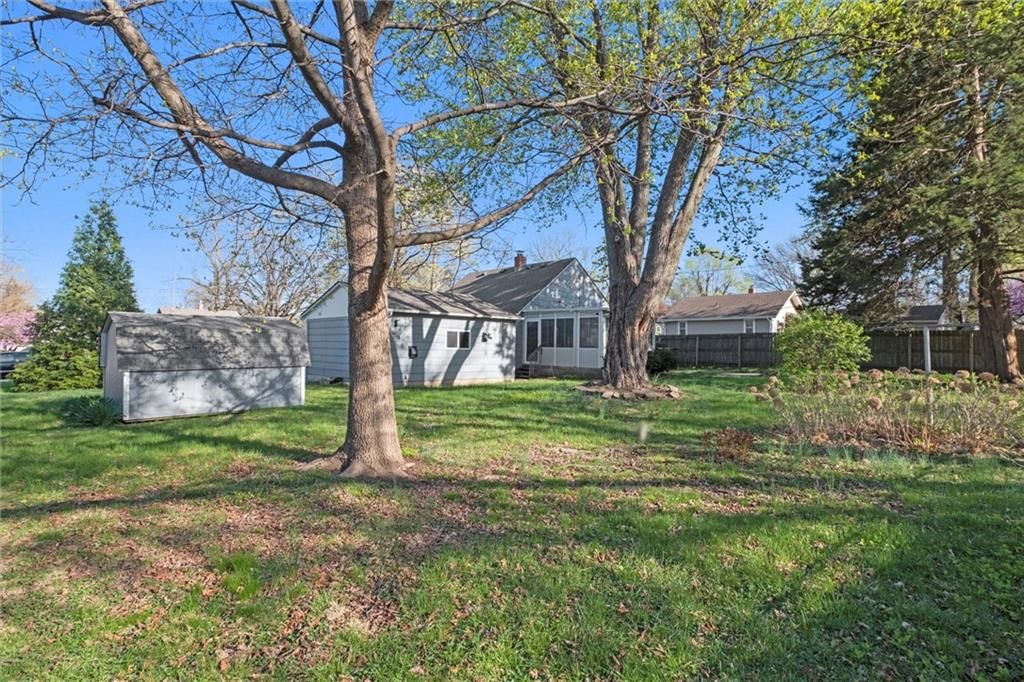 8136 Craig Street — photo 25