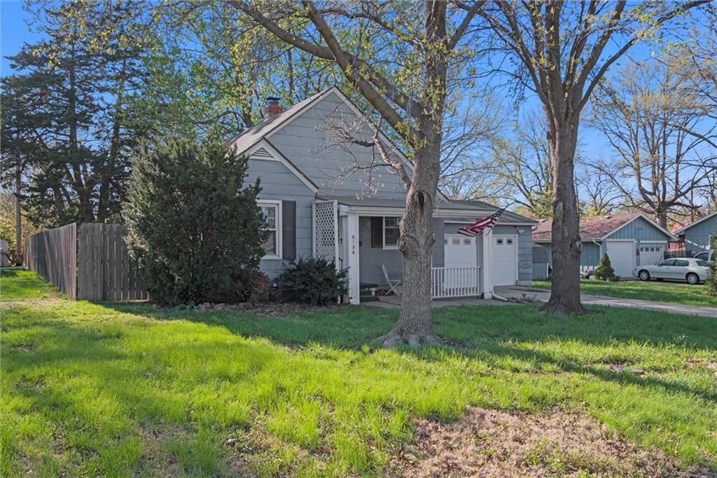 8136 Craig Street — photo 27