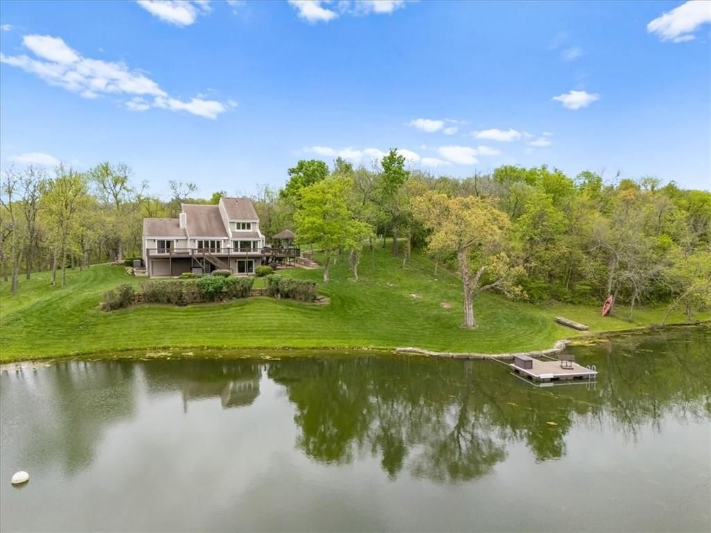 8950 Edgerton Road — photo 46
