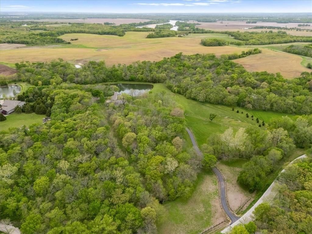 8950 Edgerton Road — photo 49