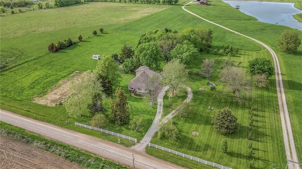 10428 NW County Rd 15002 Road, Drexel, MO