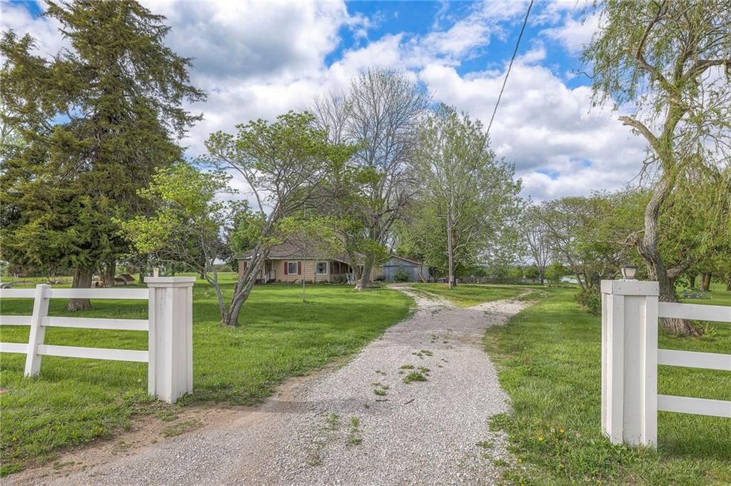 10428 NW County Rd 15002 Road — photo 15