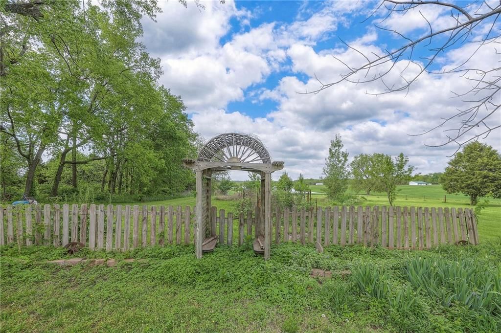 10428 NW County Rd 15002 Road — photo 17