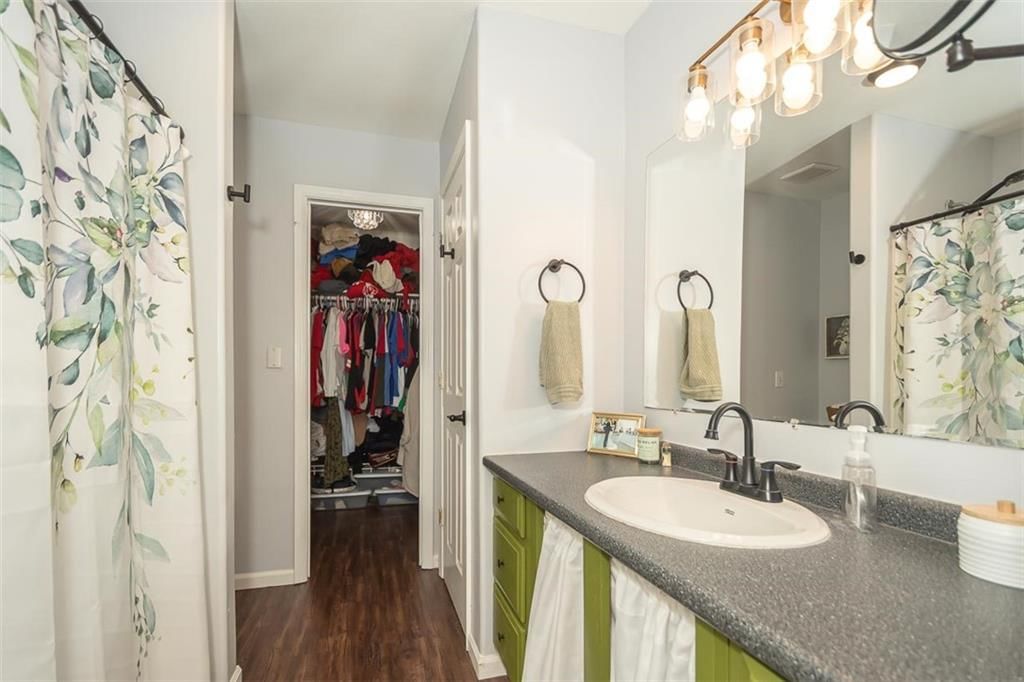 909 Liberty Street — photo 22