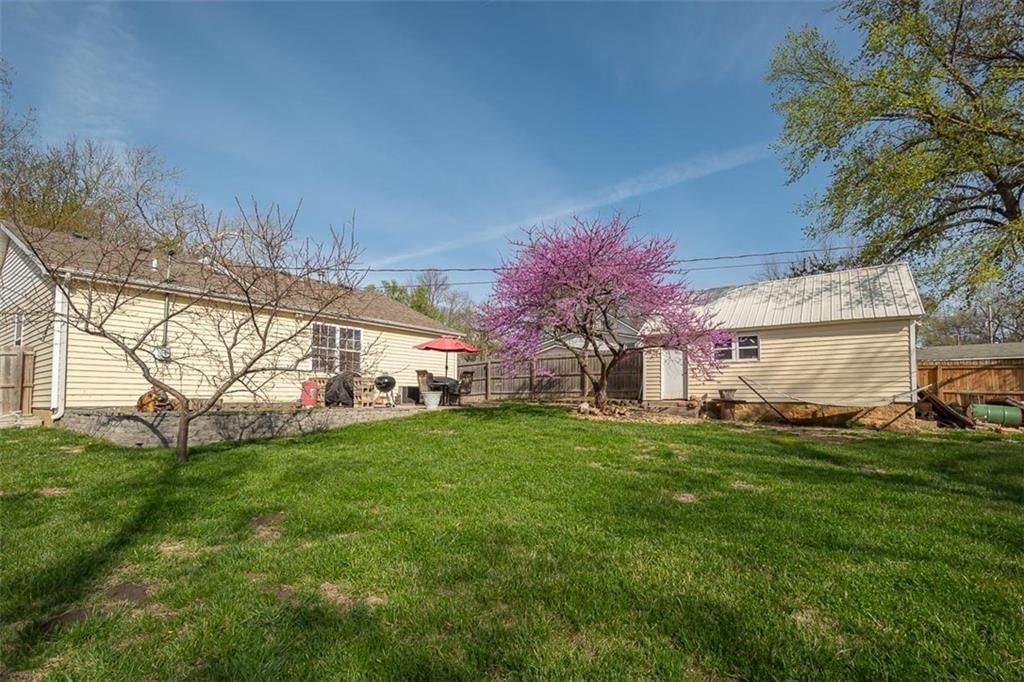 909 Liberty Street — photo 39
