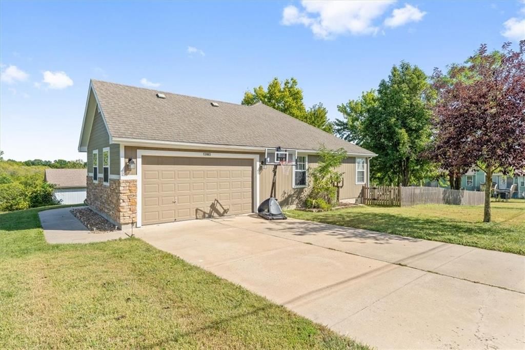 13663 Barber Avenue — photo 2