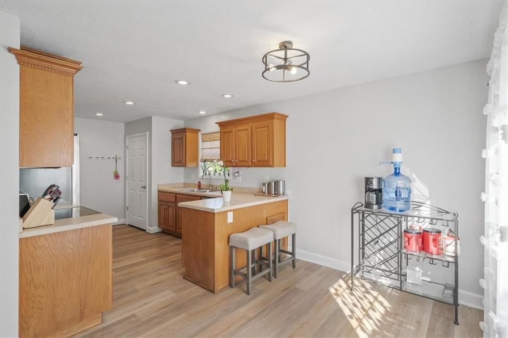 13663 Barber Avenue — photo 8