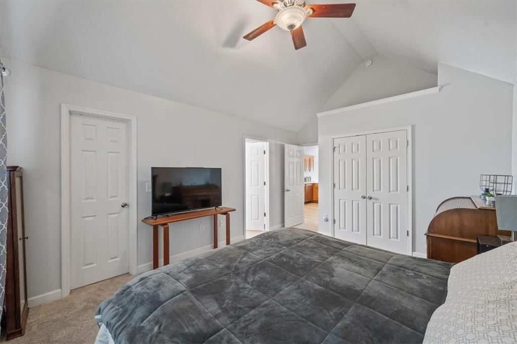 13663 Barber Avenue — photo 9
