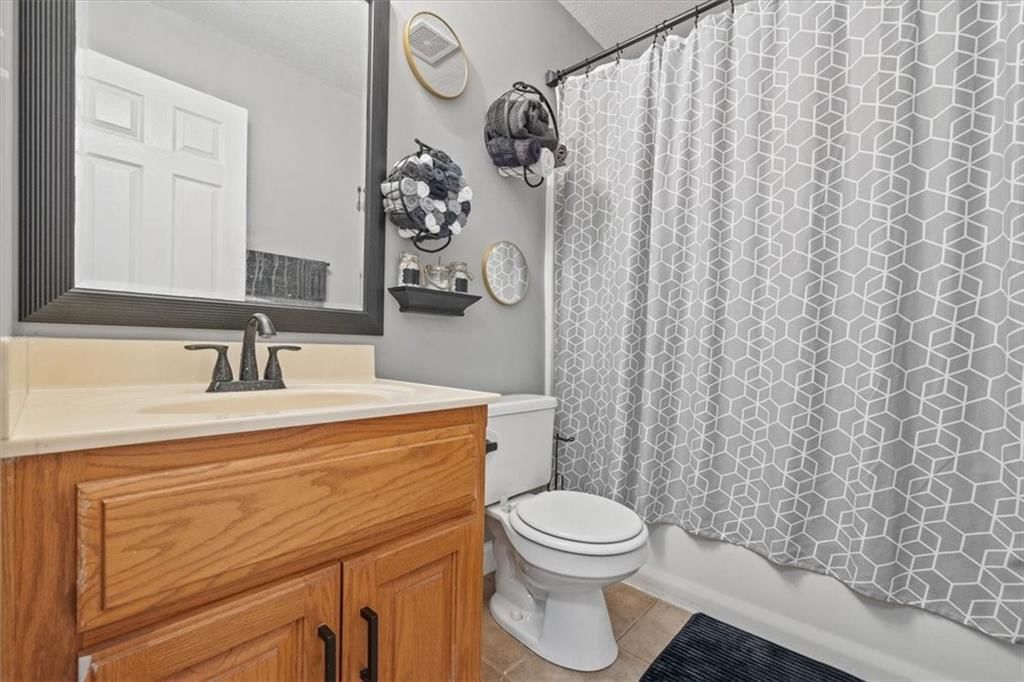 13663 Barber Avenue — photo 16