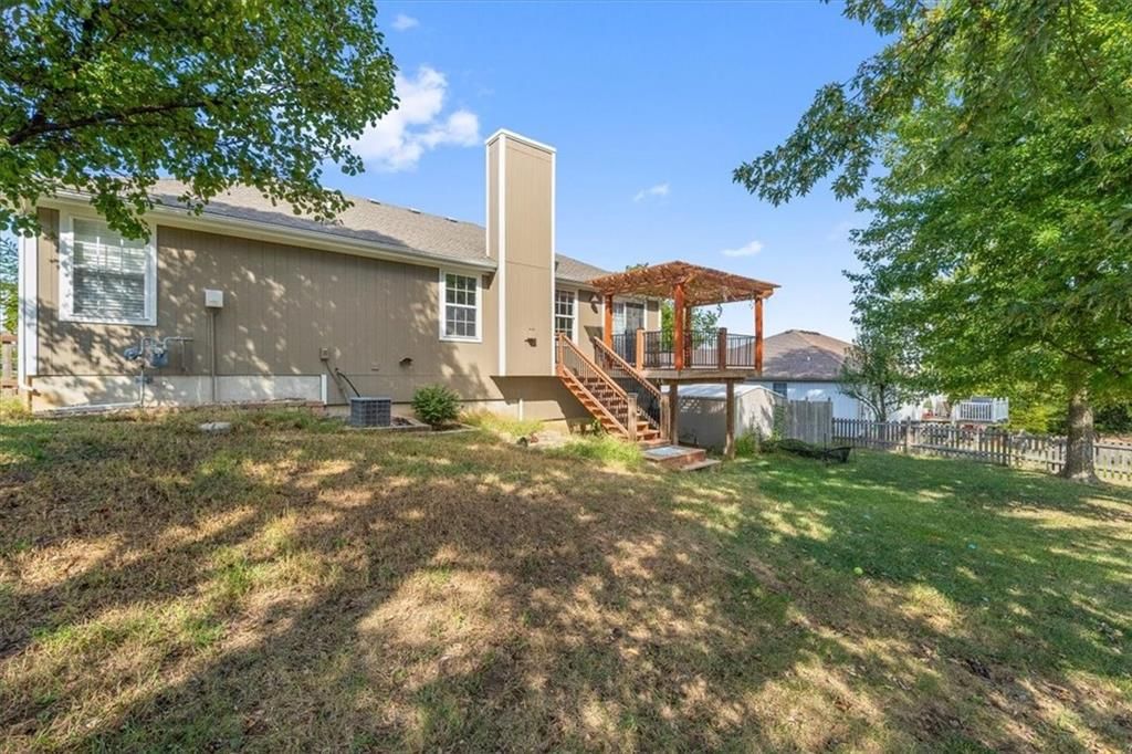 13663 Barber Avenue — photo 26
