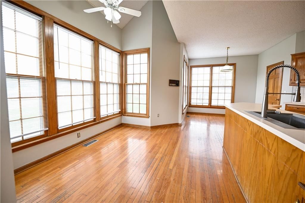 11730 Garnett Street — photo 17