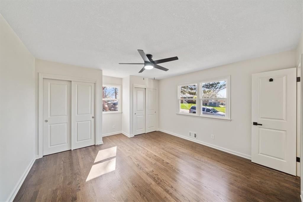 7318 Greeley Avenue — photo 15