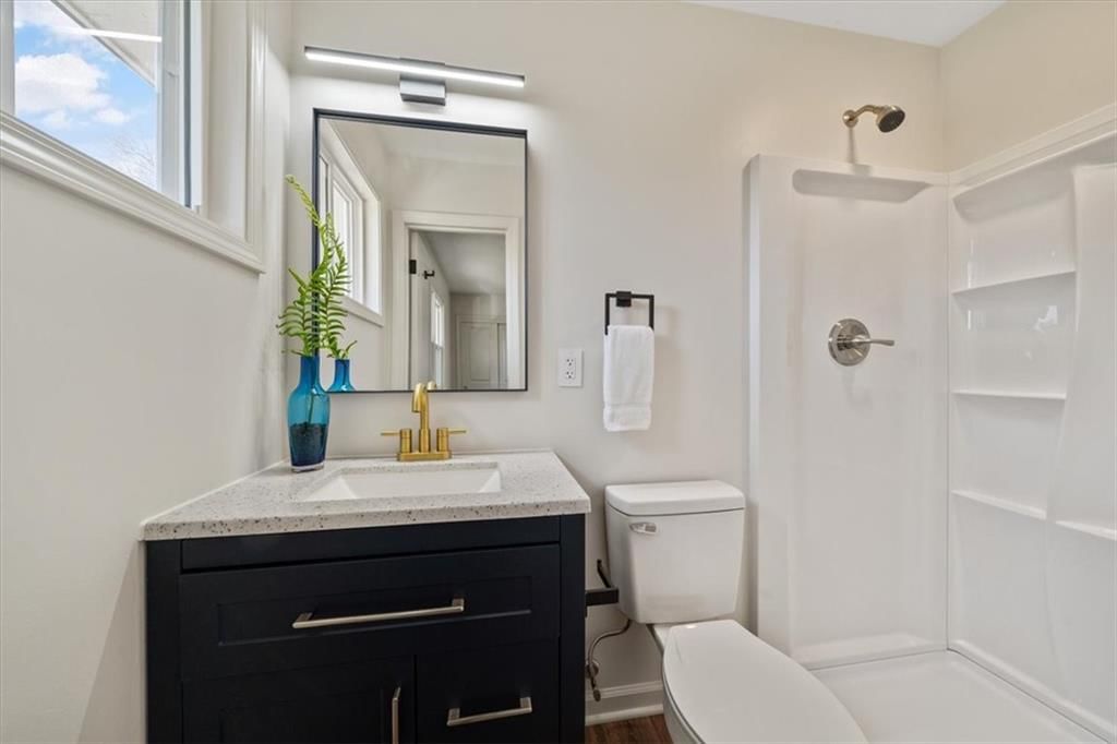 7318 Greeley Avenue — photo 17