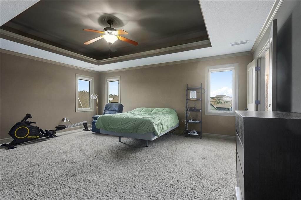 7615 N Amoret Avenue — photo 20