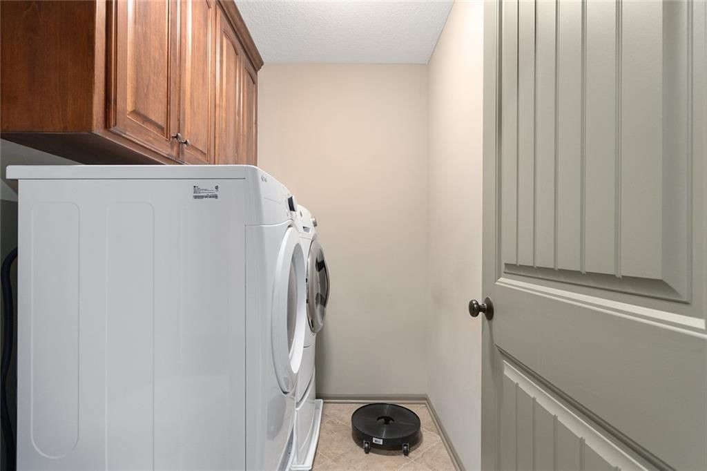 7615 N Amoret Avenue — photo 29