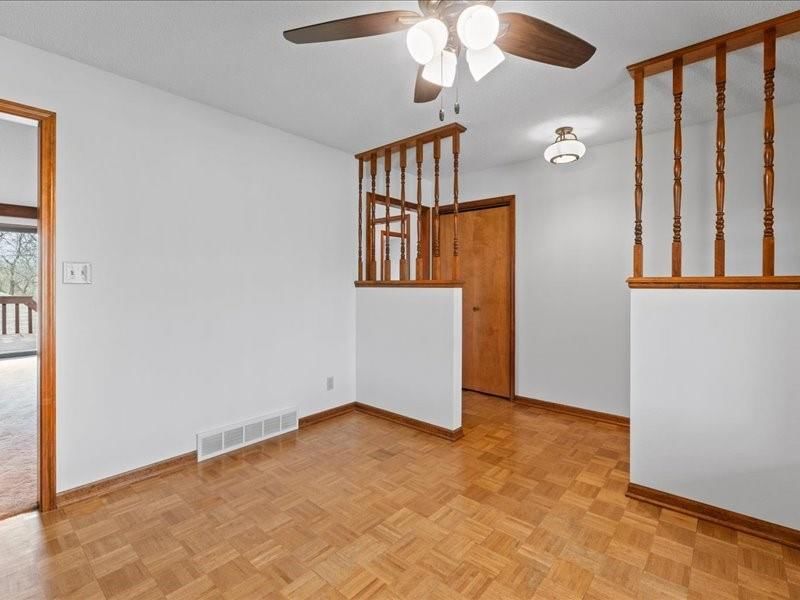 520 Terrace Road — photo 8