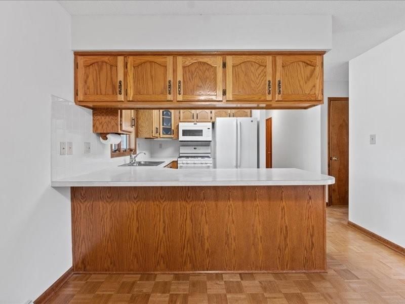 520 Terrace Road — photo 9