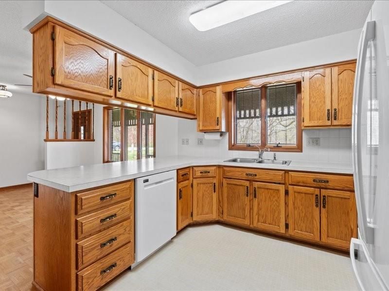 520 Terrace Road — photo 11