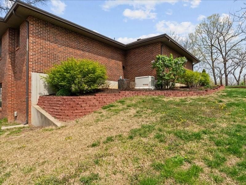 520 Terrace Road — photo 39