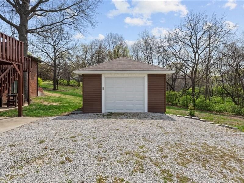 520 Terrace Road — photo 42