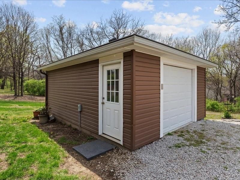 520 Terrace Road — photo 45