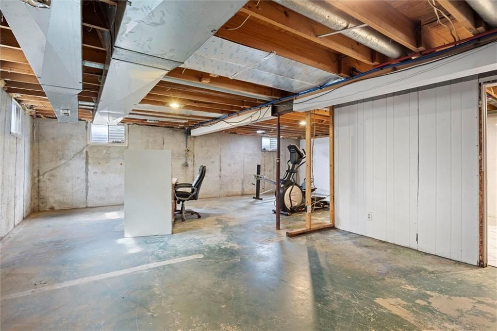 1628 E 400th Road — photo 29