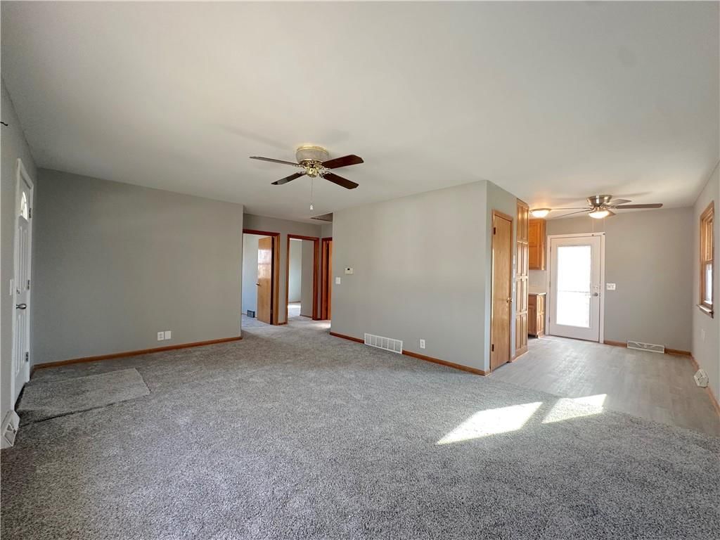 Photo 5 of 16 - 403 Highland Avenue
