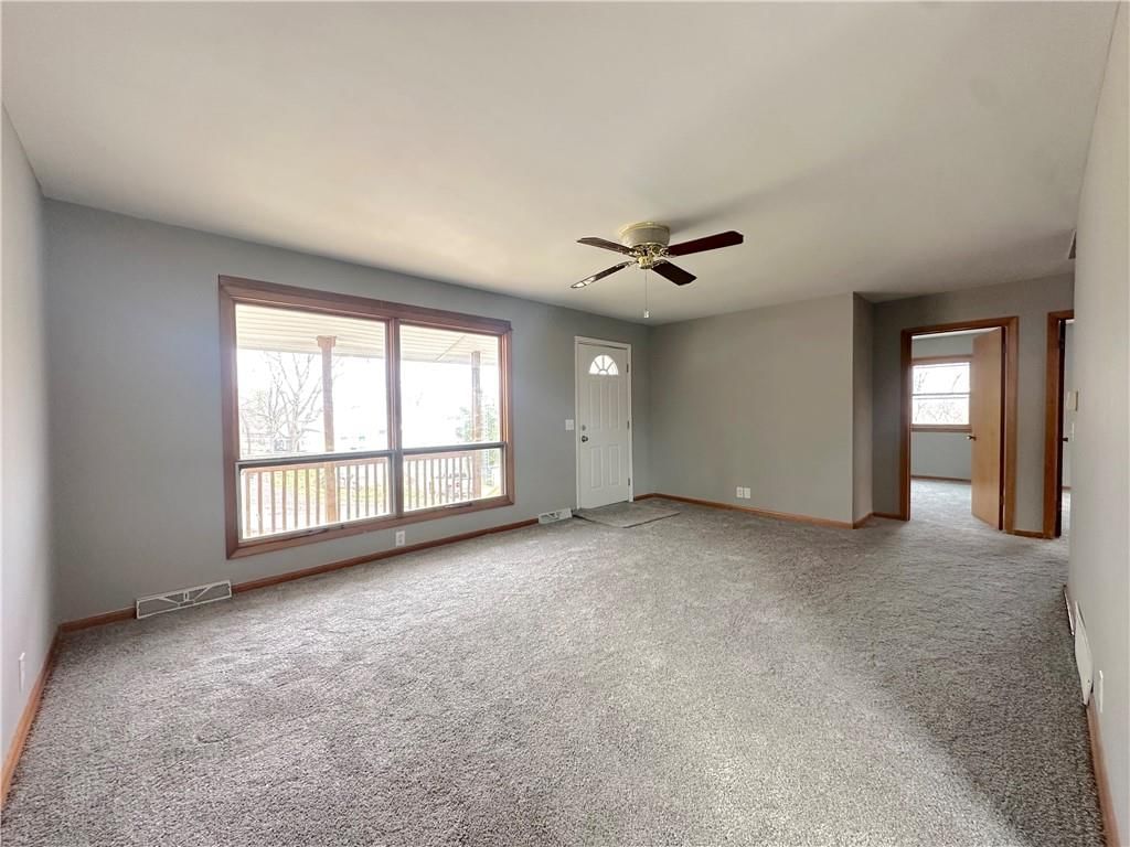 Photo 6 of 16 - 403 Highland Avenue