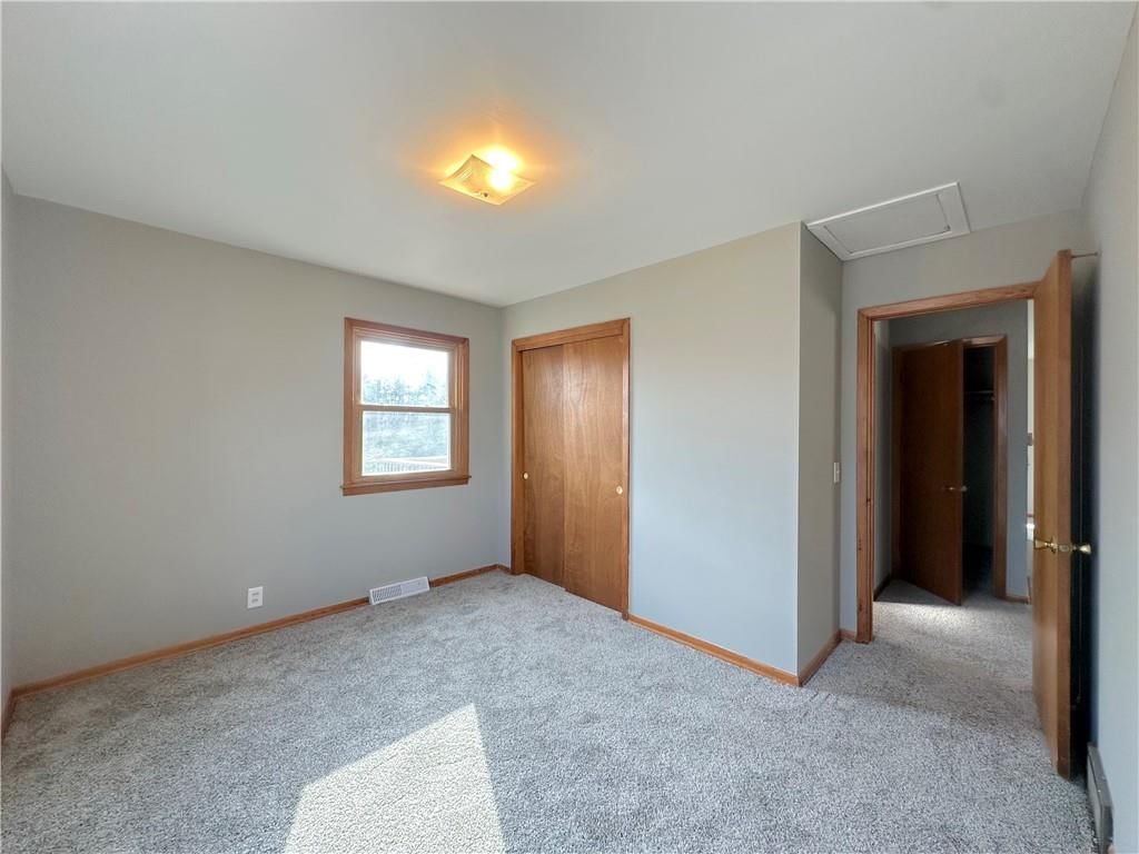 Photo 12 of 16 - 403 Highland Avenue