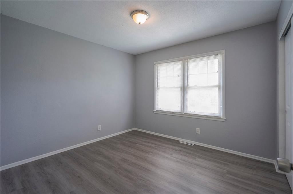 11816 Armitage Drive — photo 21