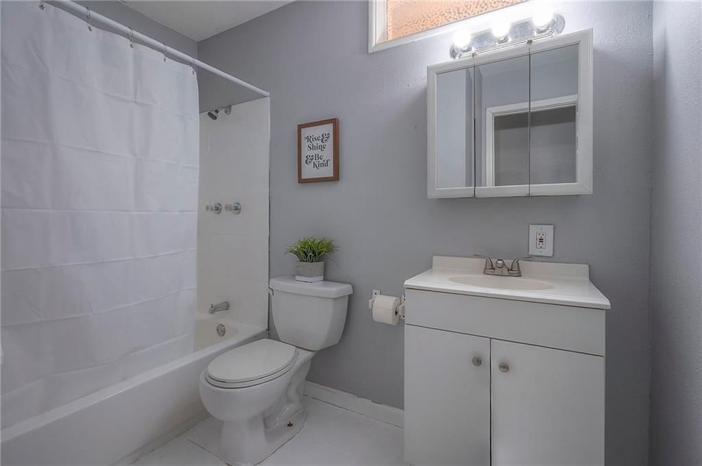 11816 Armitage Drive — photo 22