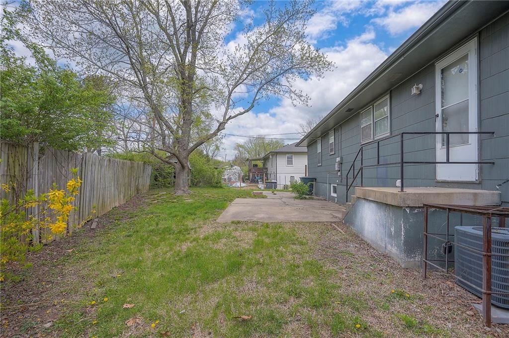 11816 Armitage Drive — photo 35