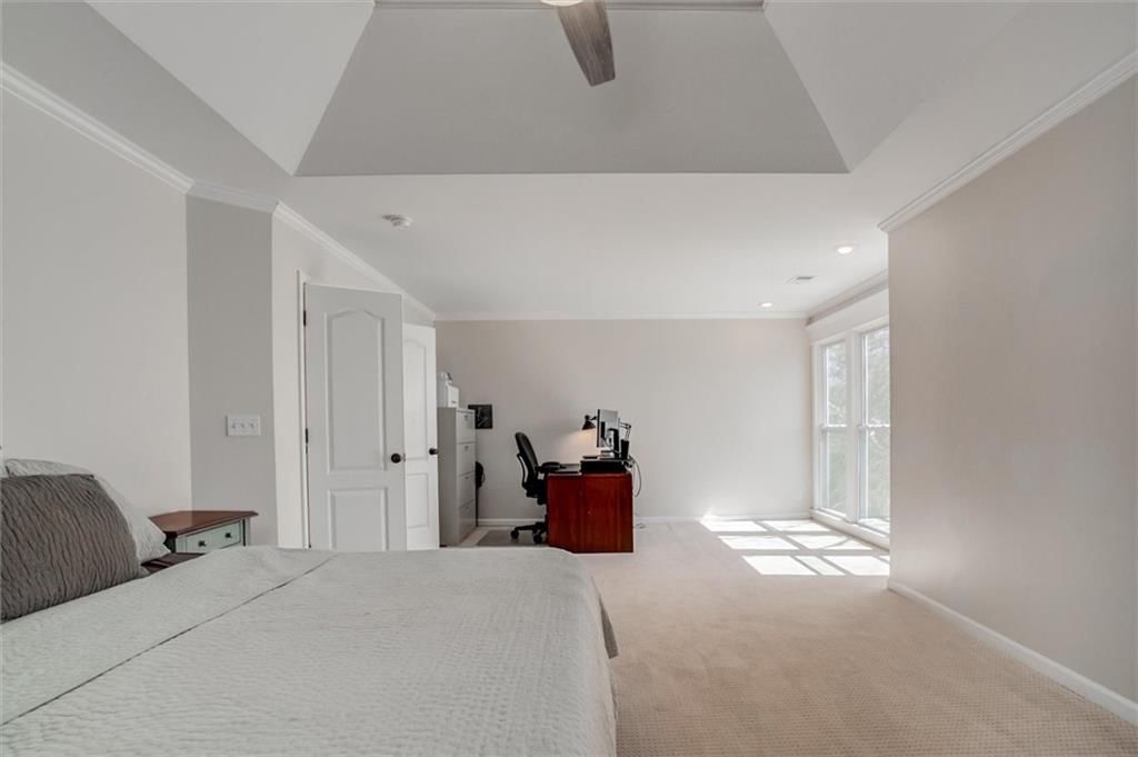 13814 Meadow Lane — photo 11