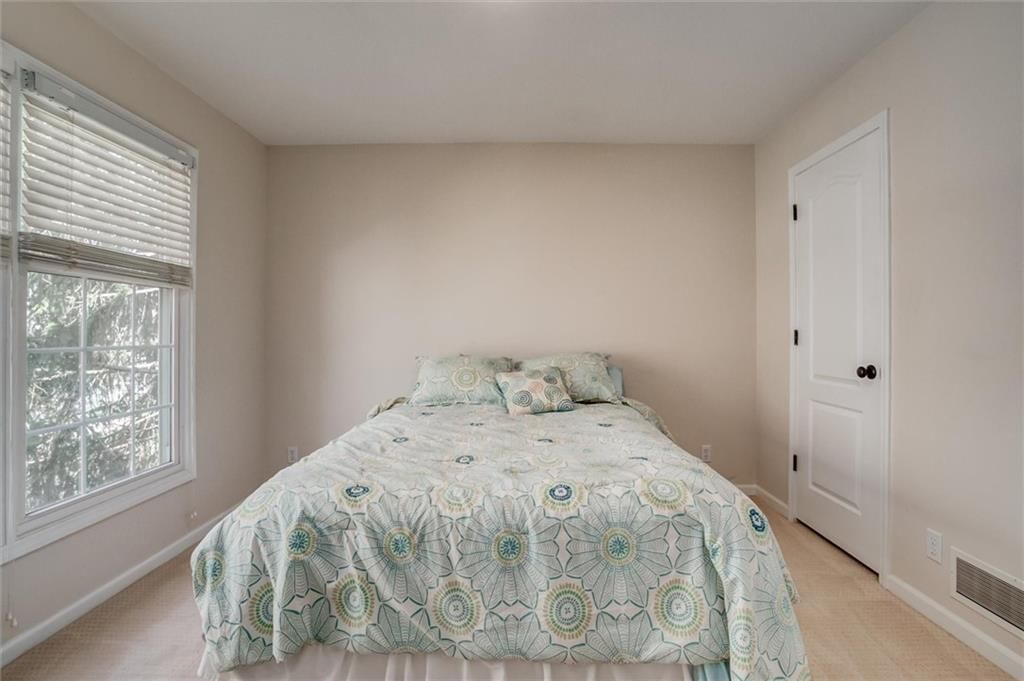 13814 Meadow Lane — photo 17