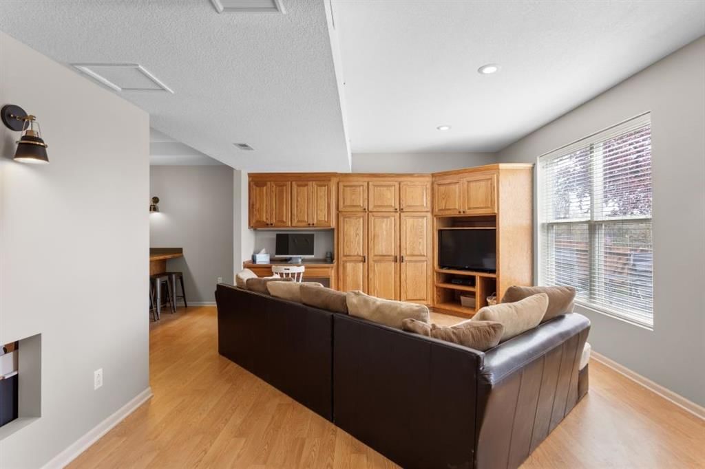 21619 W 98th Street — photo 35