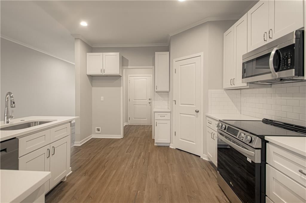 1083 N Findley Street — photo 11