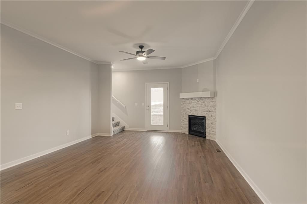 1083 N Findley Street — photo 13